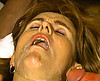Vid�o : Gang bang sur femme m�re et douche de sperme !!