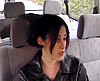  Brunette bais�e par le chauffeur de taxi