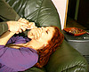  Jeune femme rousse p�n�tr�e avec brutalit�