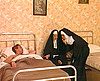 telecharger porno Ces 2 bonnes soeurs savent s'occuper d'un patient