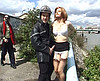  2 pompiers se payent une pute