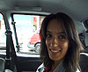  Jolie m�tisse qui s'exhibe dans des lieux publics