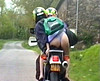 Vid�o : Le motard se tape Justine, une auto-stoppeuse