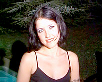  La sublime Tiffany se fait sodomiser � la piscine