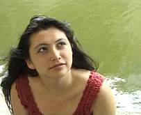  Belle inconnue dragu�e sur les quais de Seine