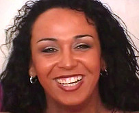  Titof se tape une transexuelle !