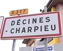  Estelle Clark habite D�cines-Charpieu (France) 
