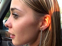 Vid� porno Une auto stoppeuse au corps de r�ve