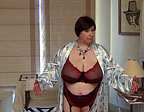 Vid� porno Grosse femme et vieille nympho lesbiennes !!