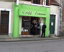 Coiffeuse salope pour un client tr�s exigeant