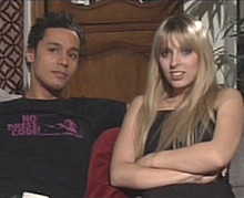Un couple super mignon dans un tournage amateur