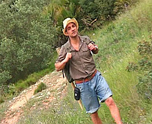 Bombe latine se fait baiser par un randonneur