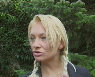 Plaisir lesbien: Vieille pisseuse et jeune salope - Zlex.eu | Du sexe � volont�
