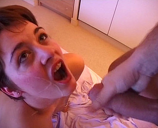 Compilation de belles avaleuses de sperme